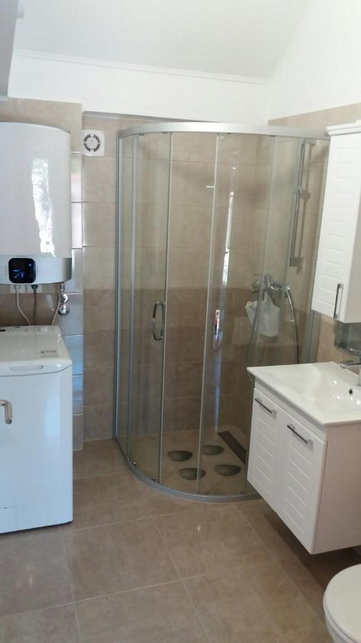 Rita Apartman & Studio Zrenjanin Buitenkant foto